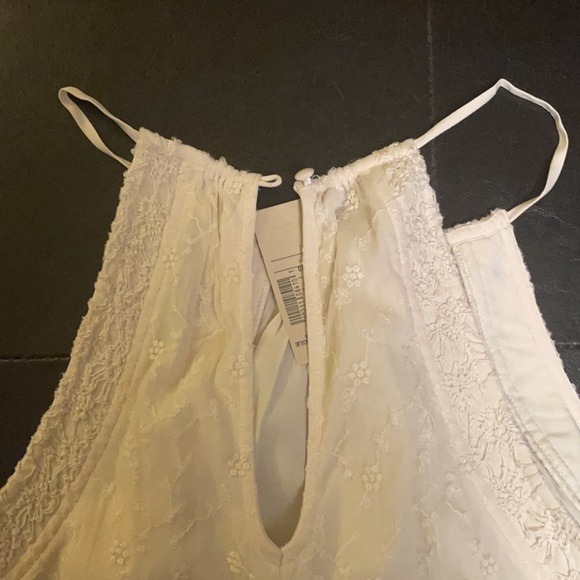 Dress - Picture 5 of 5